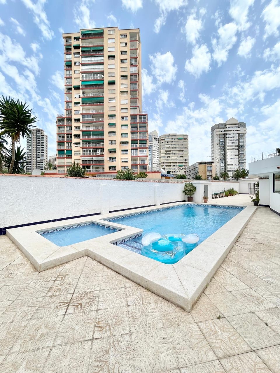 Pool view, Swimming pool