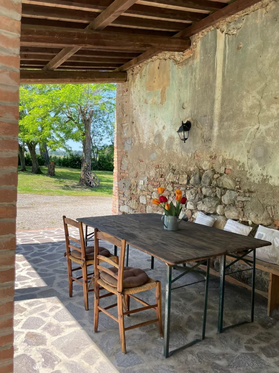 Patio, Living room, Dining area