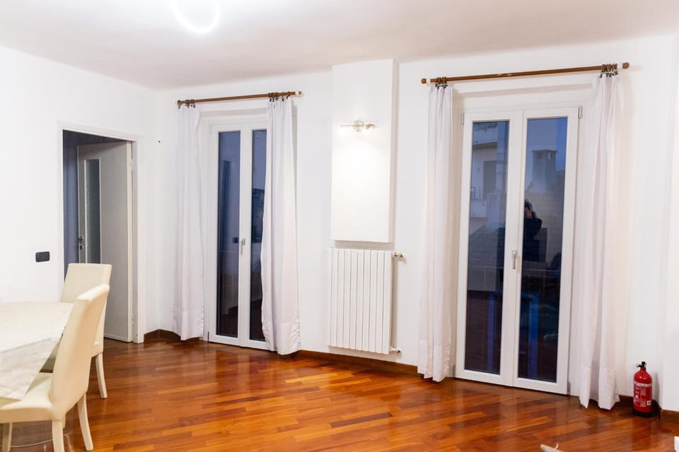 SWEET HOUSE CORSO GENOVA Apartment in Milan