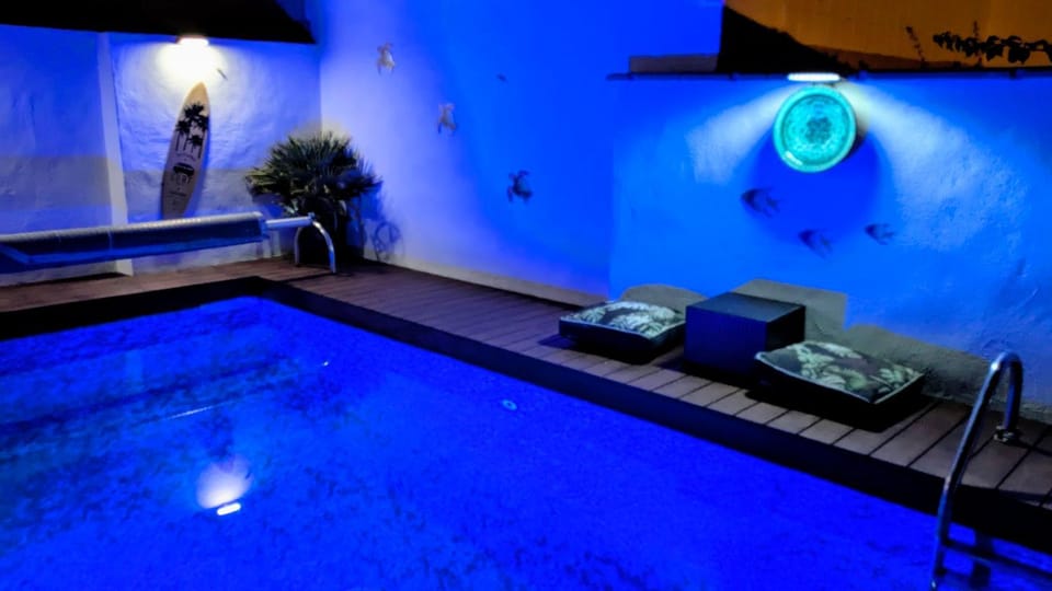 Chambre spacieuse, indépendante, 700m de la gare Vacation rental in Narbonne