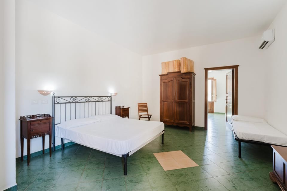 Property building, Living room, Bedroom