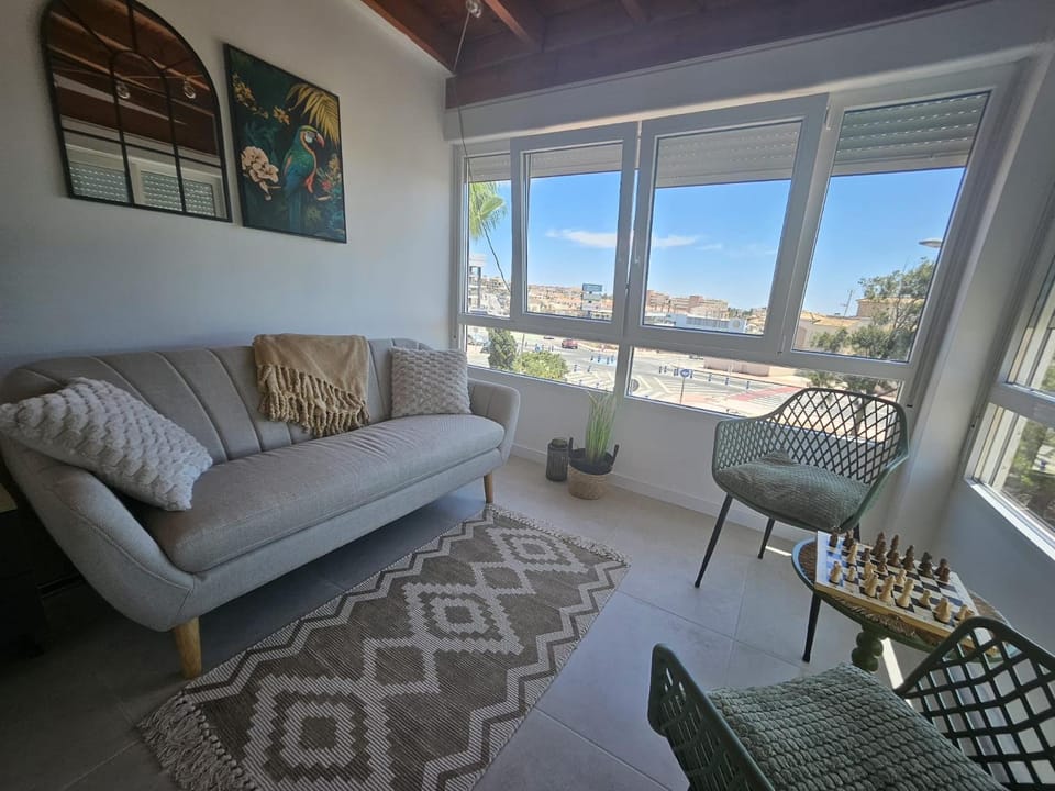 Under the Palm Trees Apartment in Torrevieja