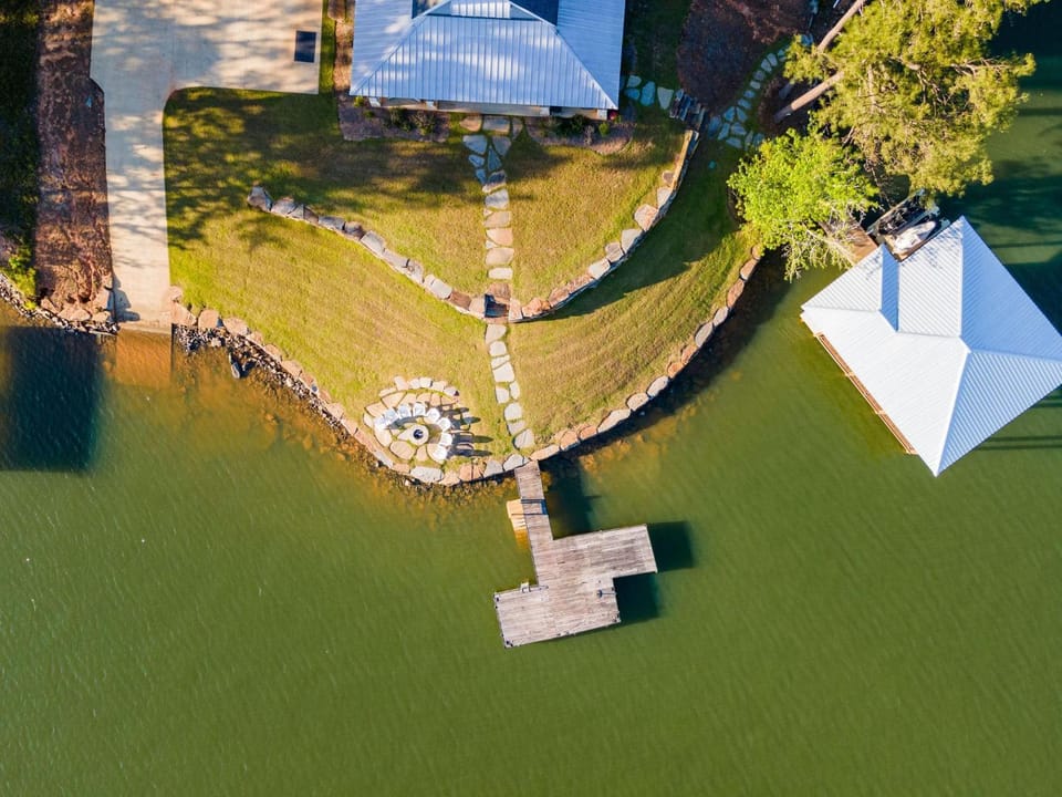 Easy Street House in Lake Martin