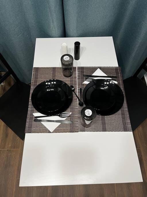 Parklake's Treasure Apartment in Bucharest
