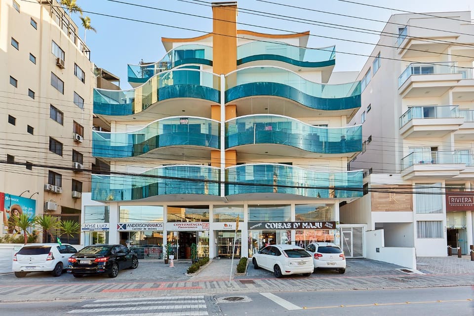 015 Cobertura sobre Avenida Principal - Bombinhas Centro Apartment in Bombinhas
