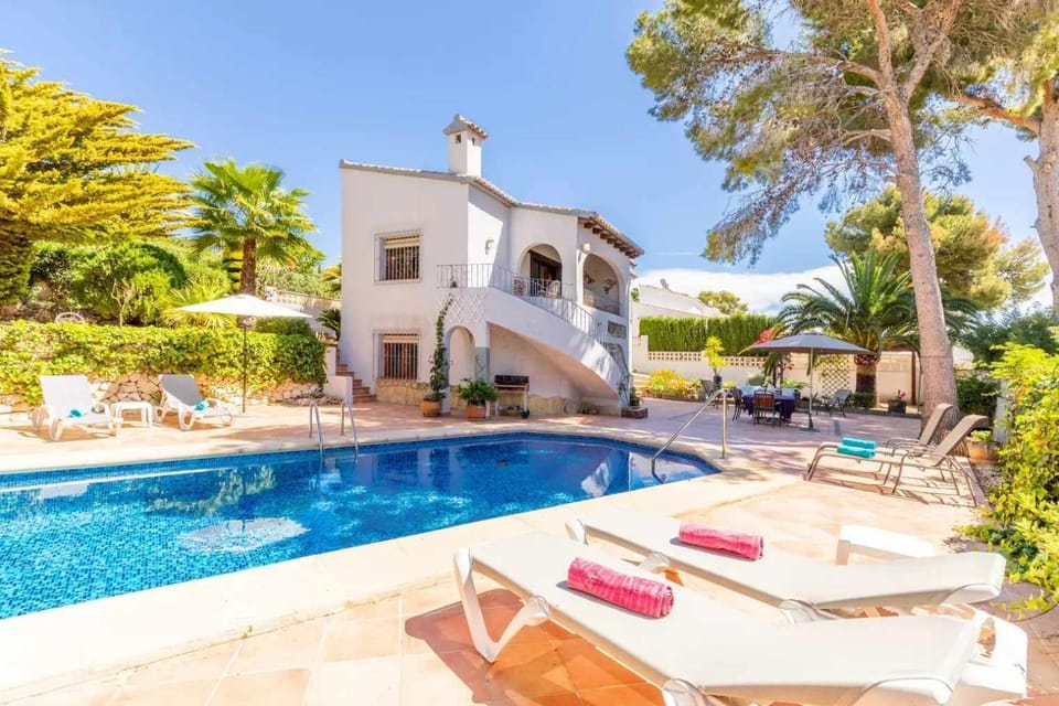 Pool view, Swimming pool, Swimming pool