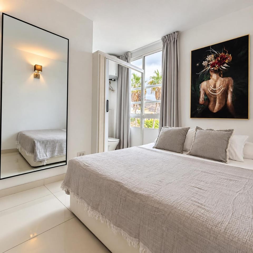 Penthouse of Views Los Cristianos Apartment in Playa de las Americas