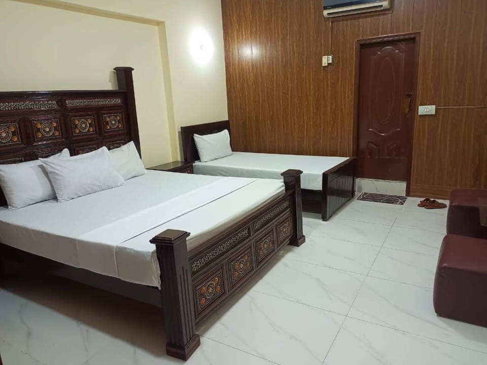 Decent Palace Hotel Hotel in Lahore