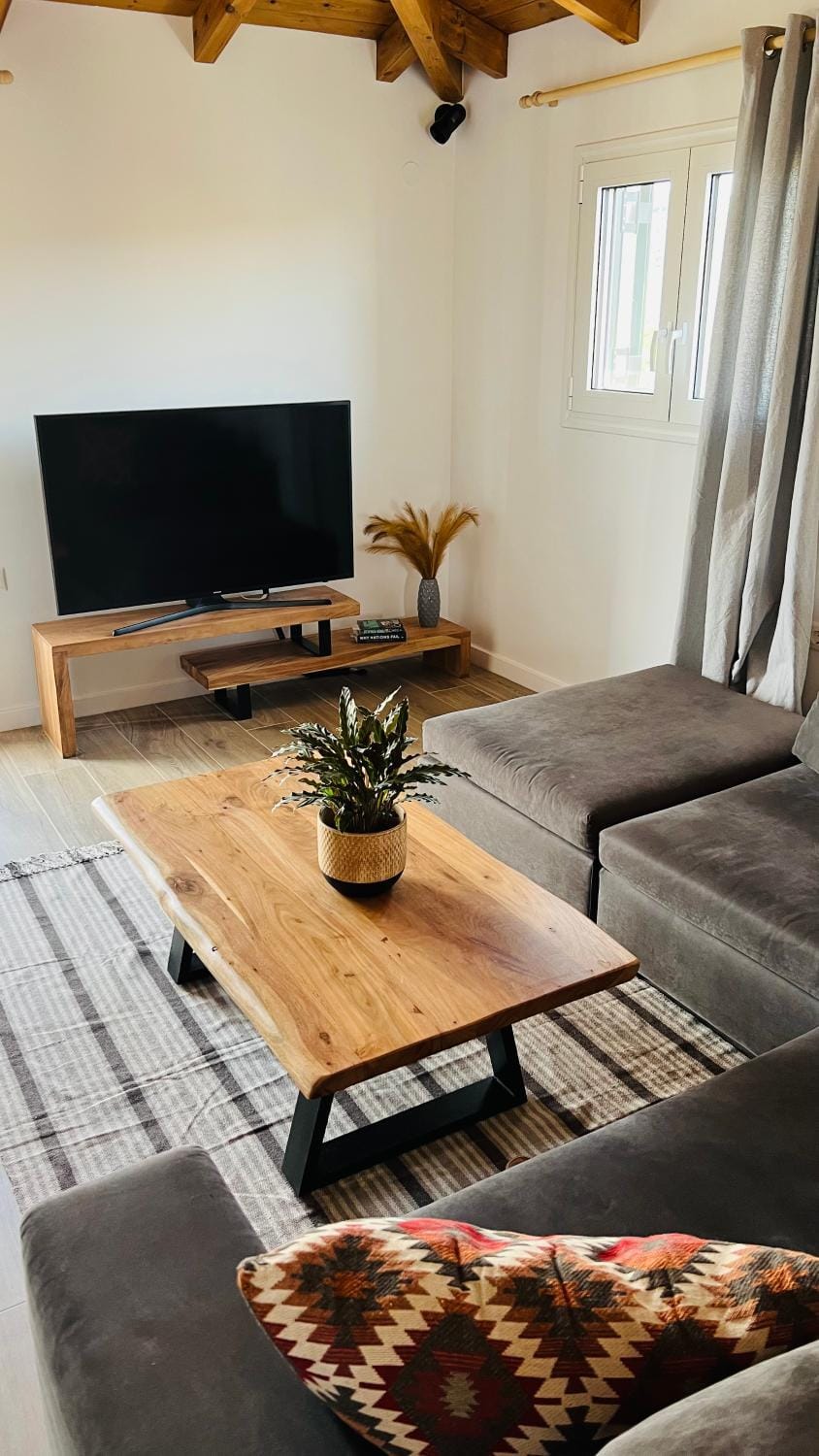 TV and multimedia, Living room
