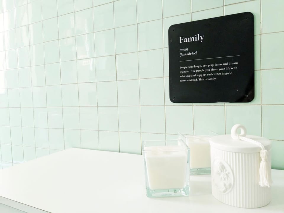 Property building, Restaurant/places to eat, People, People, Steam room, Bathroom, Breakfast, ATM