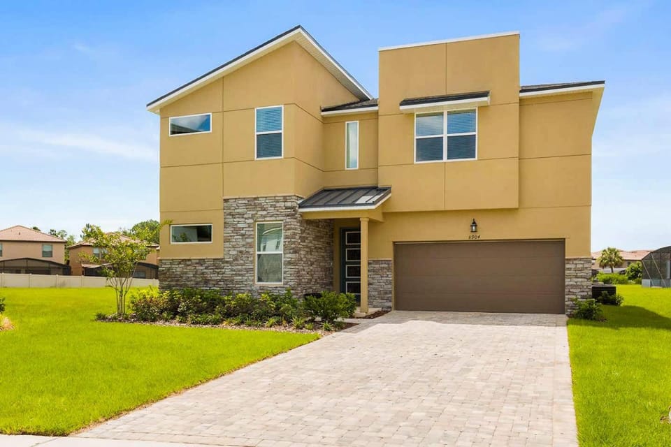 Spacious 9 br by Disney w pool games Free Grill House in Osceola County