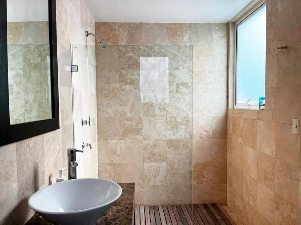 Condesa Residence Amsterdam 202 Bright 1BR 1BA On Amsterdam Av House in Mexico City