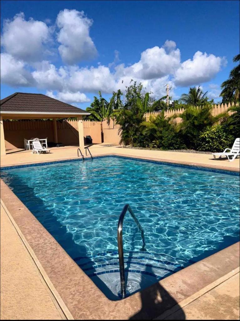 palmview estate townhouse Apartment in St. Ann Parish
