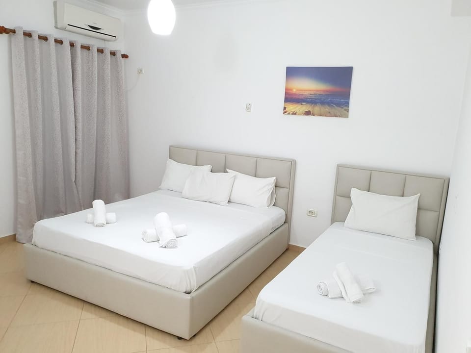 Soare Hotel in Ksamil
