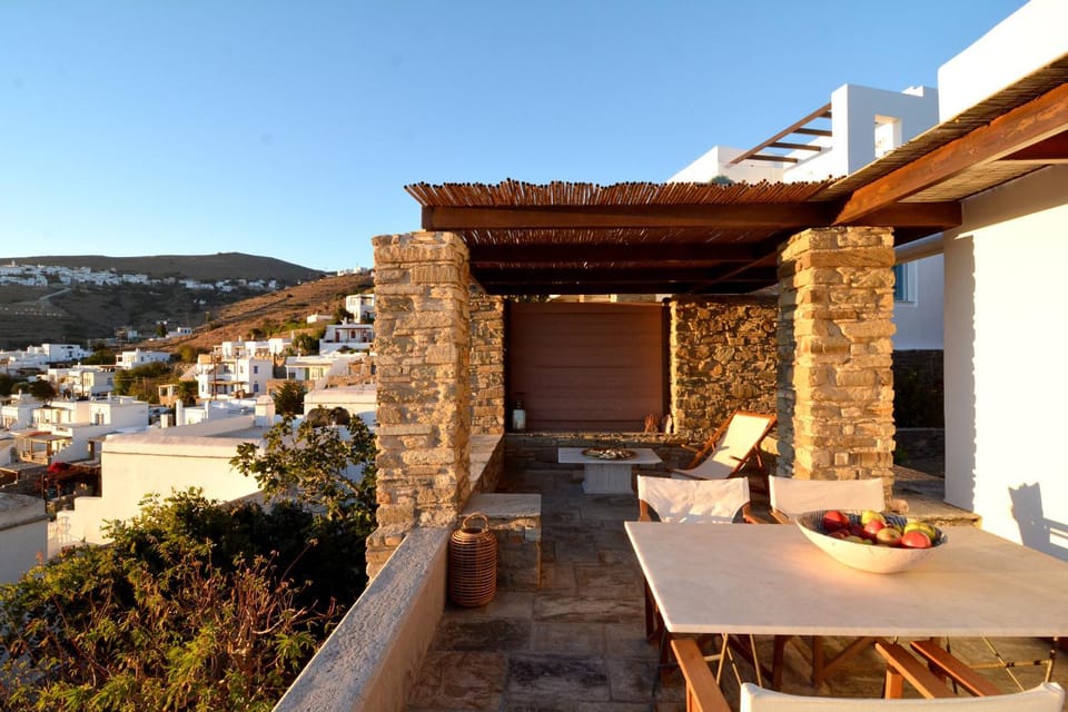 Property building, Patio, Day, Natural landscape, View (from property/room), Balcony/Terrace, Dining area