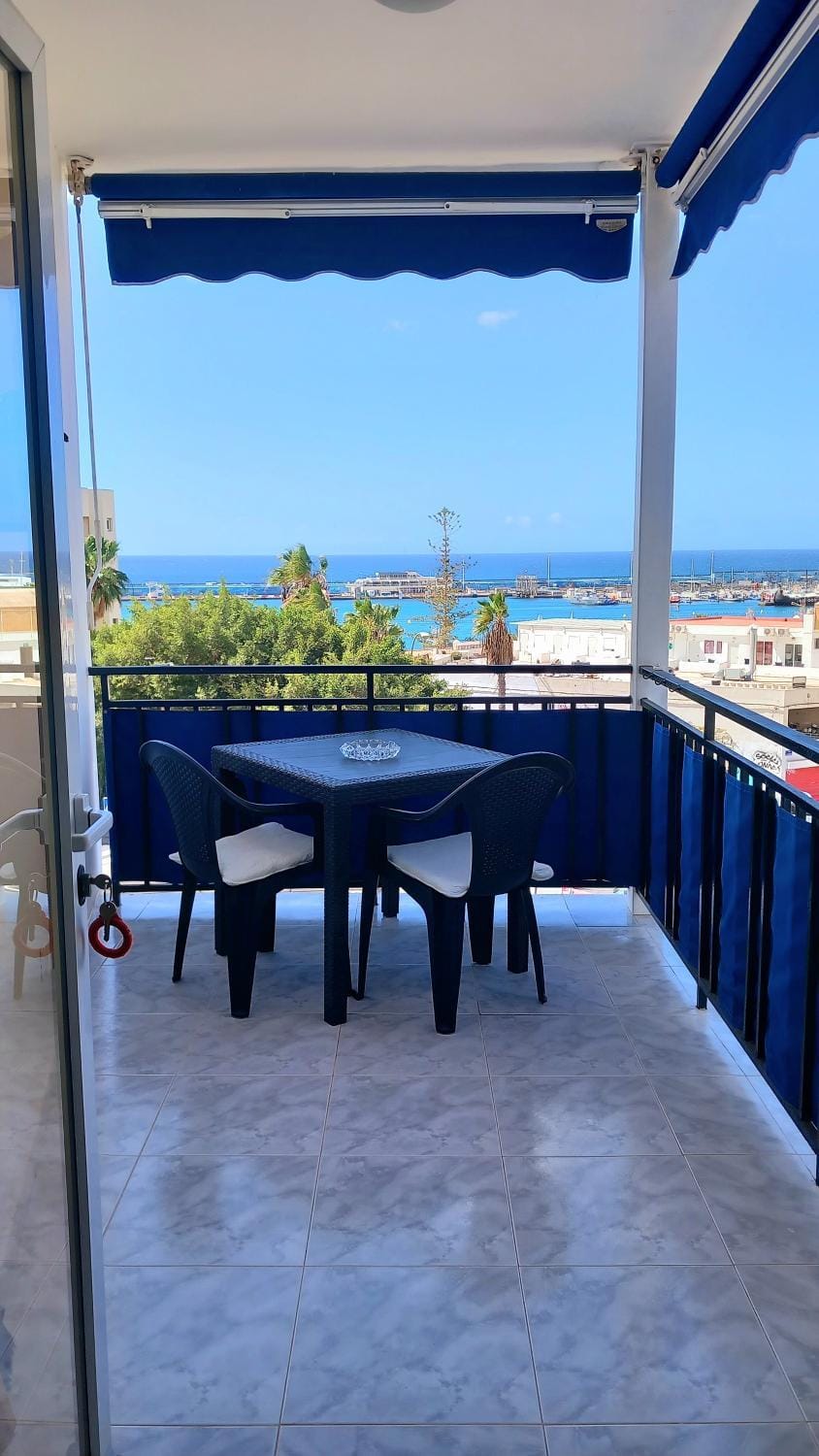 View (from property/room), Balcony/Terrace, Sea view