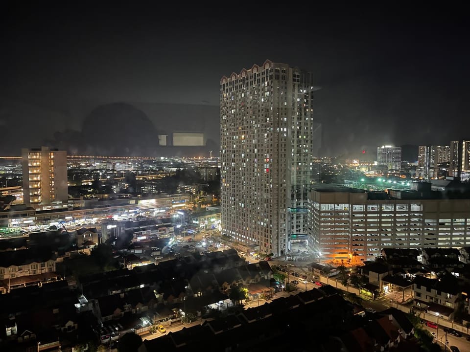 6PAX ONE BEDROOM SOHO near USM SPICE ARENA PANTAI SPECIALIST AIRPORT Apartment in Bayan Lepas