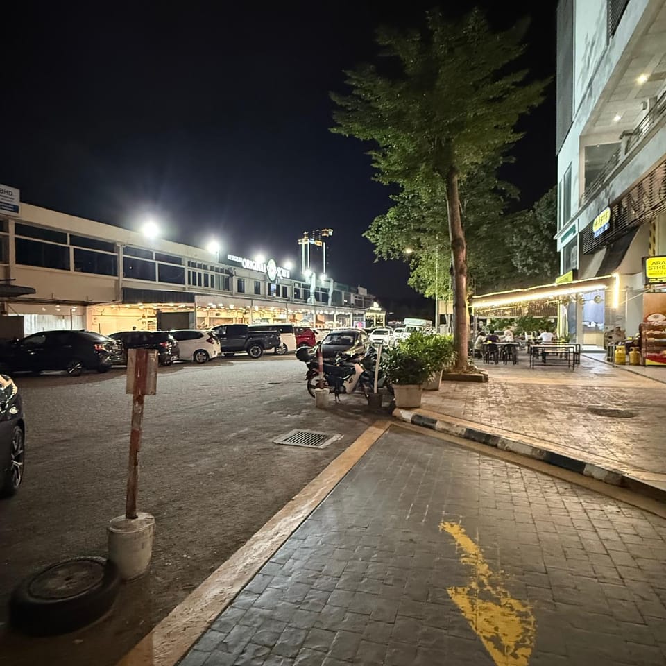 6PAX ONE BEDROOM SOHO near USM SPICE ARENA PANTAI SPECIALIST AIRPORT Apartment in Bayan Lepas
