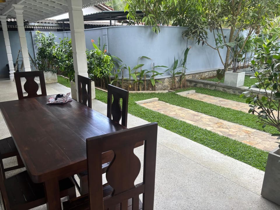 Oshi villa Villa in Southern Province