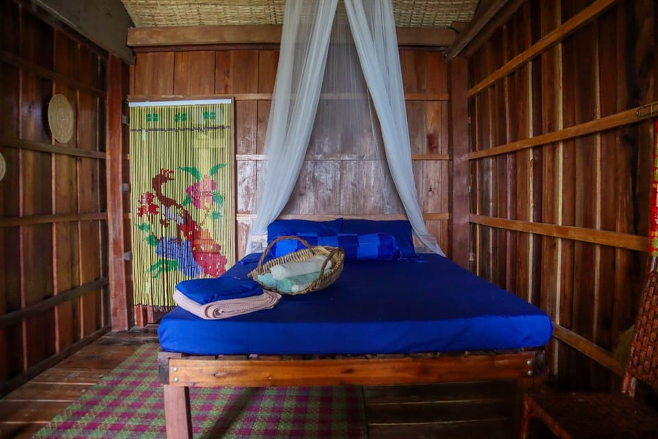 Property building, Bed, Beach, Bedroom