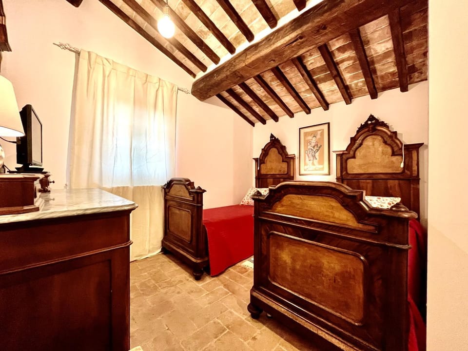 Villa Pasqui 1914 e Limonaia Bed and Breakfast in Umbria