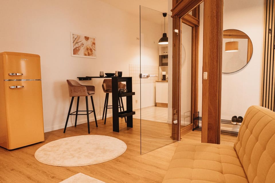 Studio Apartment im Zentrum mit Parkplatz & neuem Badezimmer Apartment in Magdeburg