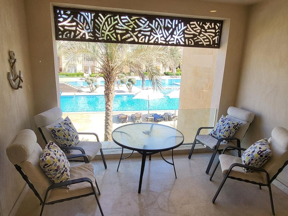 Mangroovy - 2BR La Blanca Pool View Apartment in Hurghada