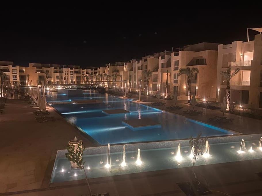 Mangroovy - 2BR La Blanca Pool View Apartment in Hurghada