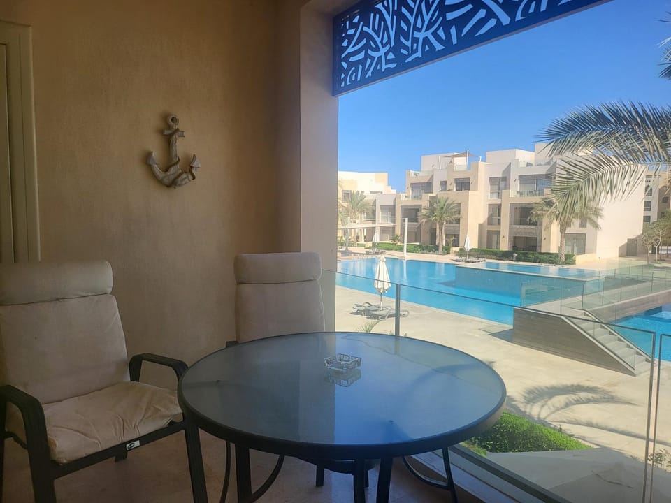Mangroovy - 2BR La Blanca Pool View Apartment in Hurghada