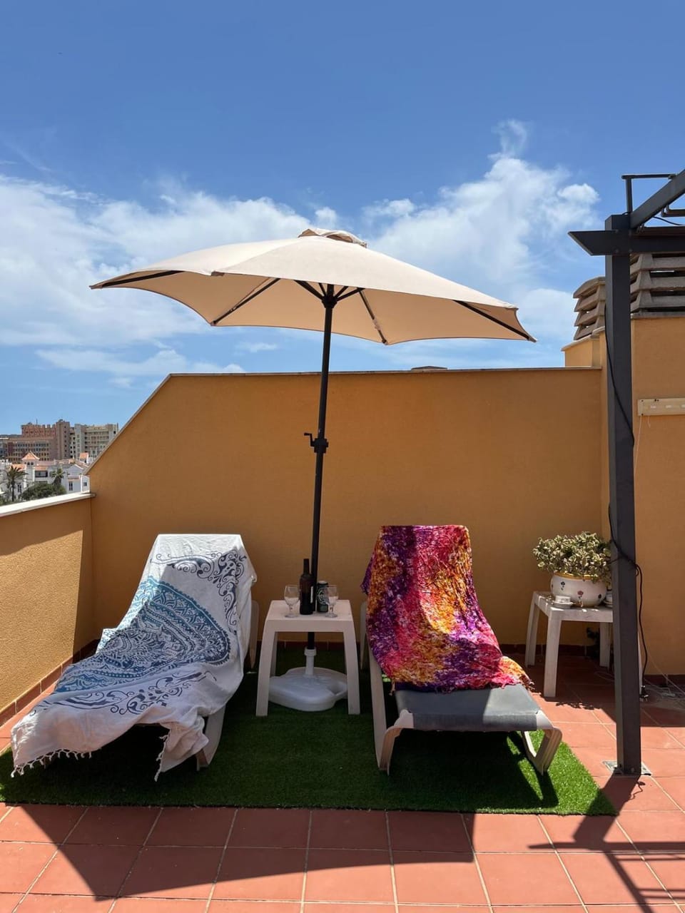 Solarium, sunbed