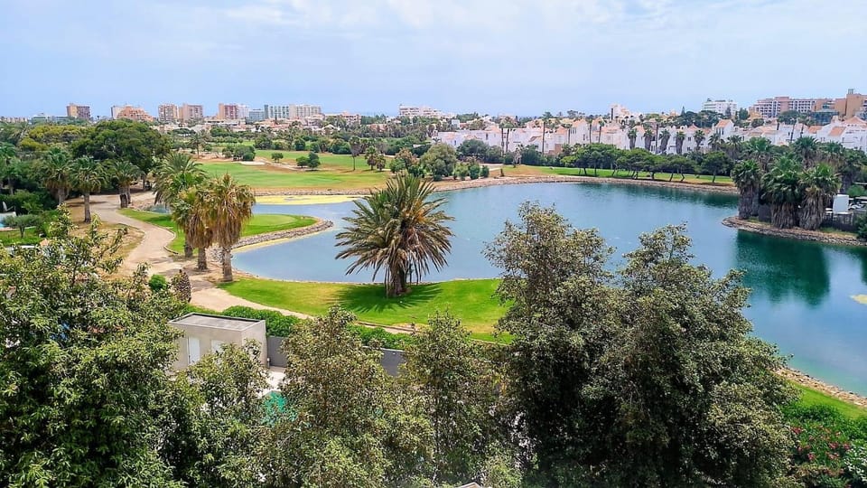 Nearby landmark, Natural landscape, Golfcourse, Lake view