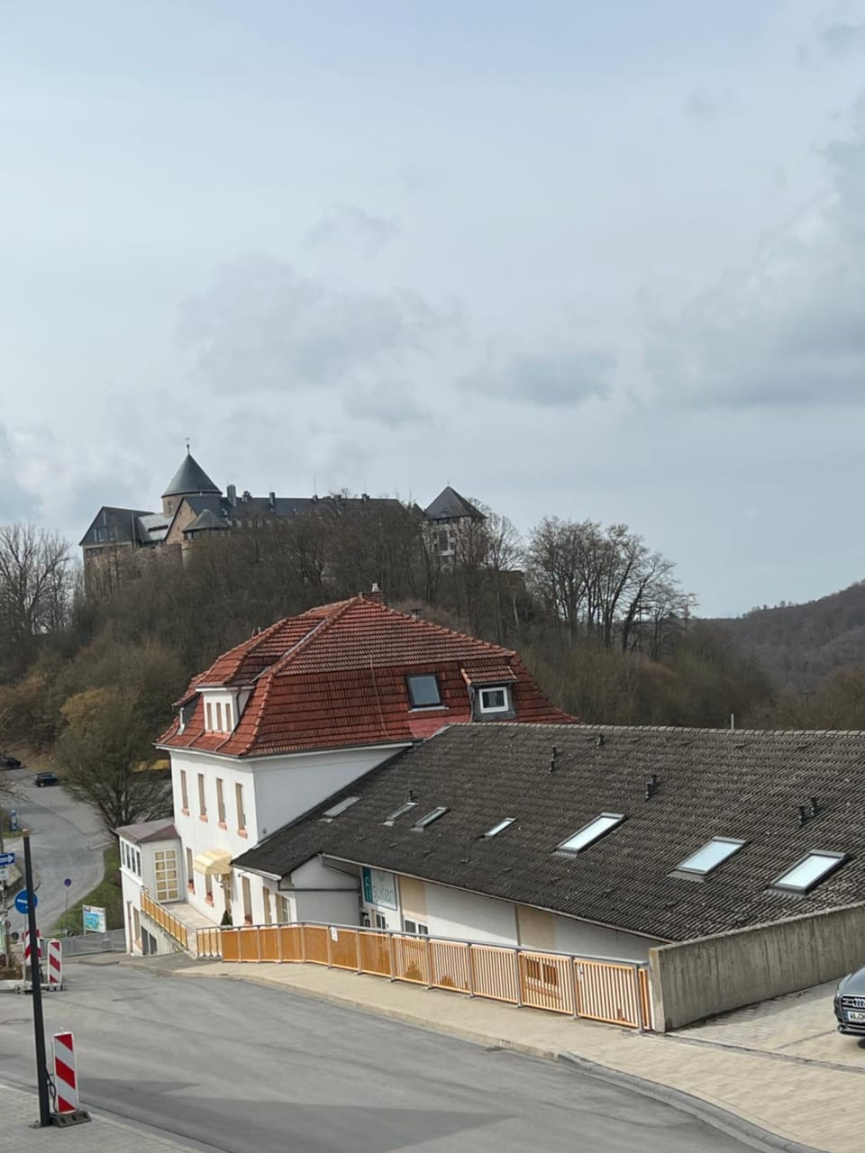 Property building, Day, Neighbourhood, View (from property/room), Landmark view, Street view, Location