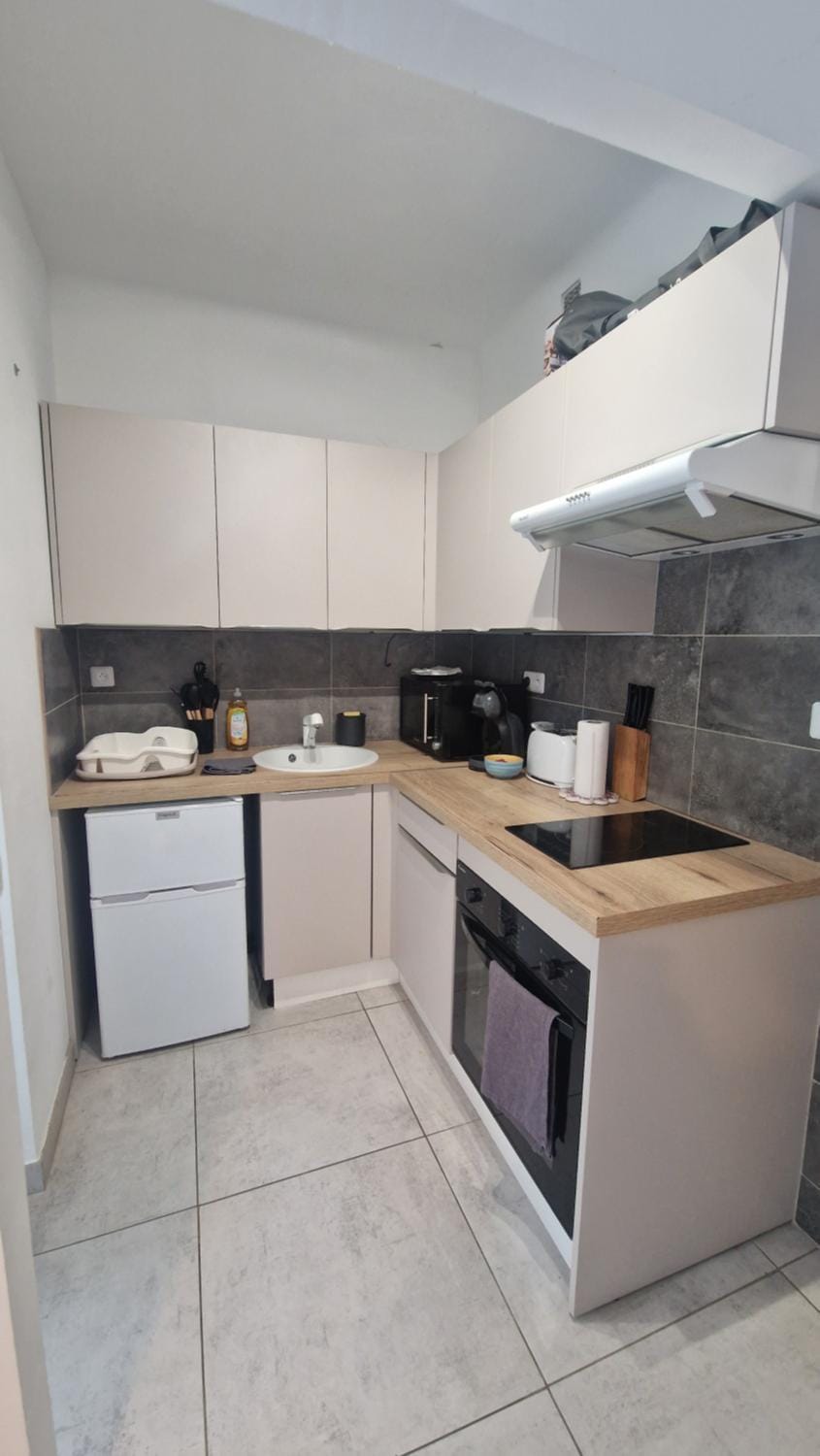 Menton, appartement/jardin, proche mer et centre Apartment in Menton