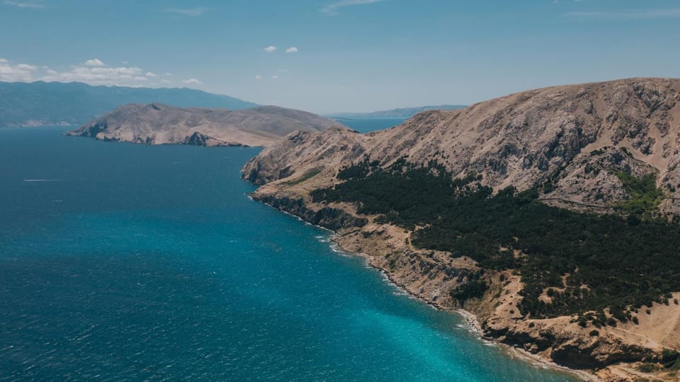 Nearby landmark, Bird's eye view