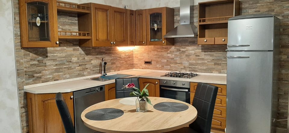 Al BORGO costermano sul garda via pertica 8A Apartment in Lake Garda