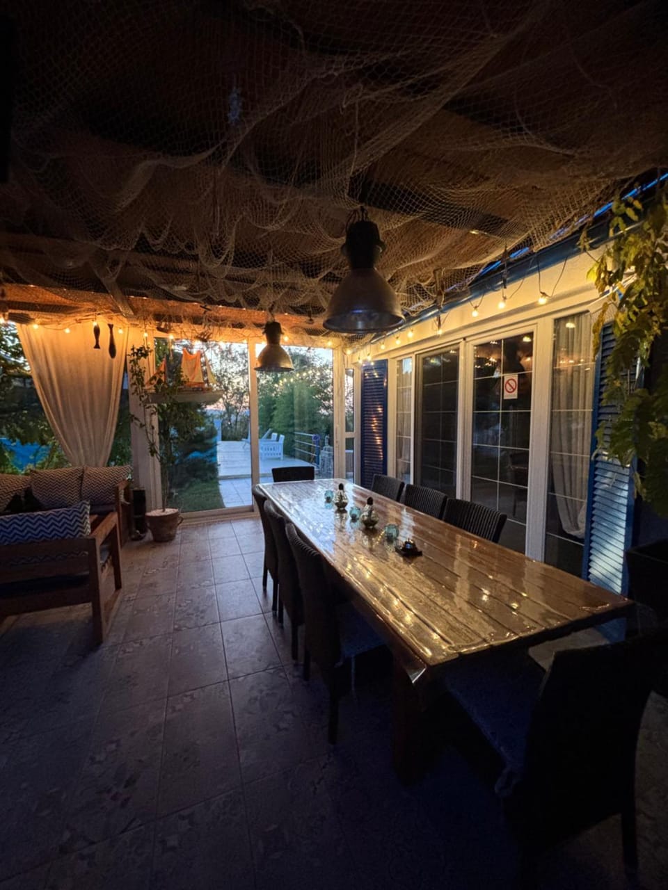 Vila Santorini-Novi Sad Villa in Novi Sad