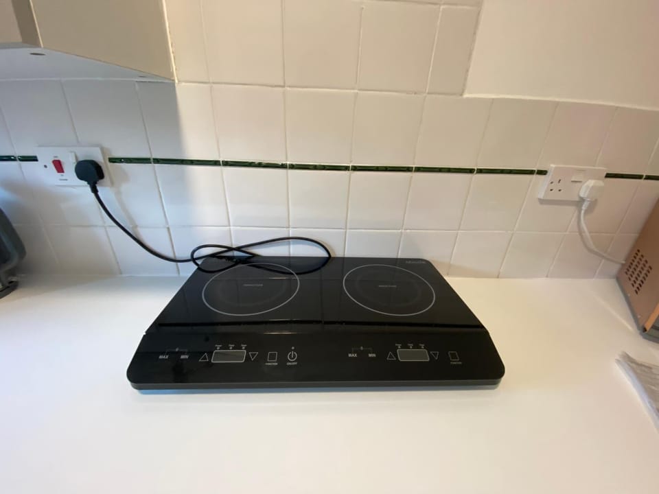 Entire Studio Apartment Private Entrance Apartment in Southampton