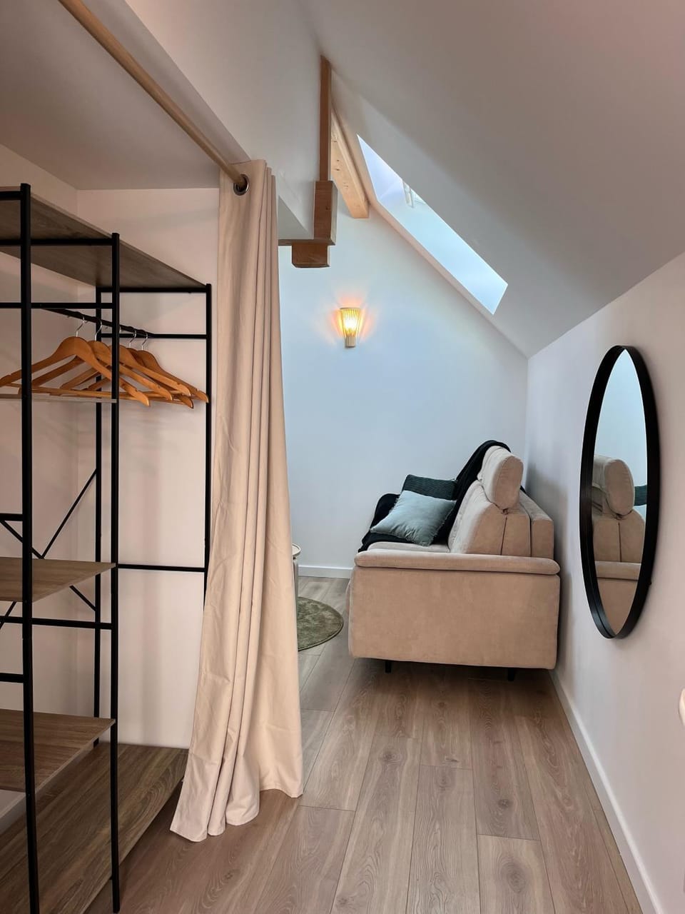 Living room, wardrobe