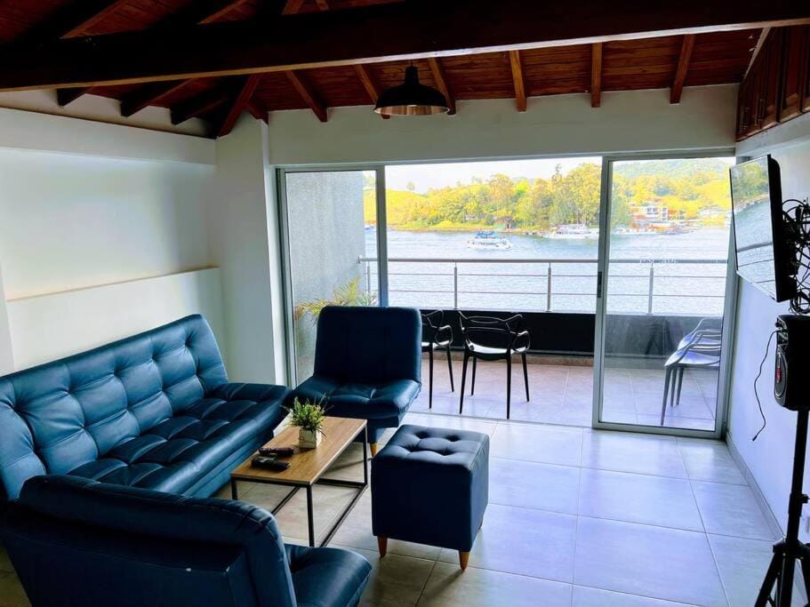 Apto frente al Malecón, Ubicación fantástica, Vista Apartment in Guatapé