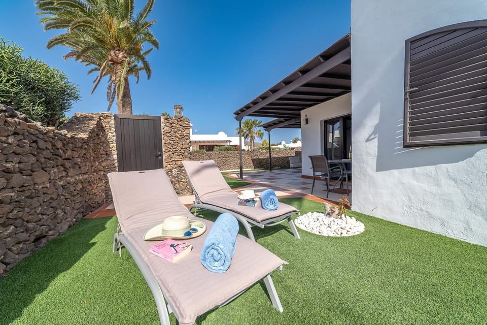 Patio, Garden, Garden view