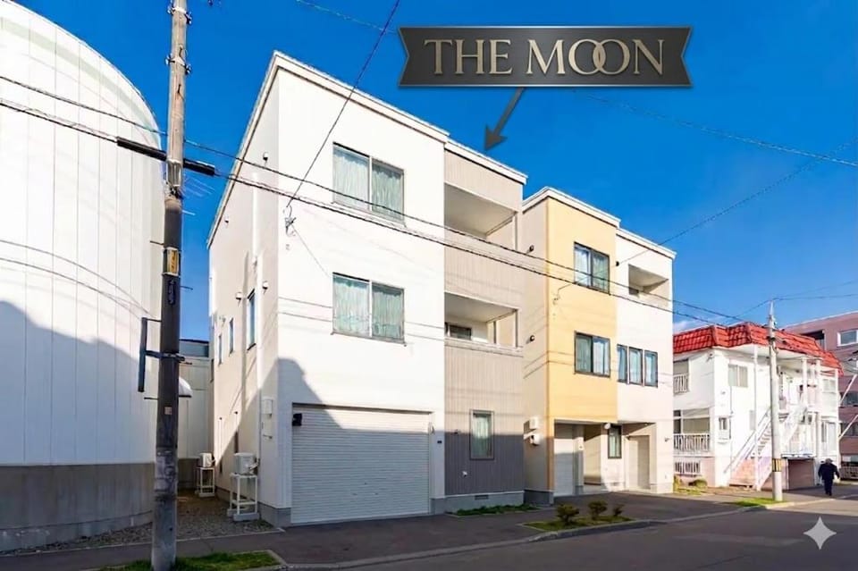 The MOON House in Sapporo