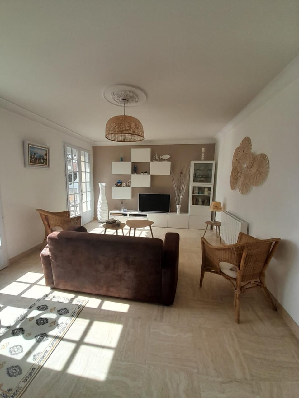 TV and multimedia, Living room