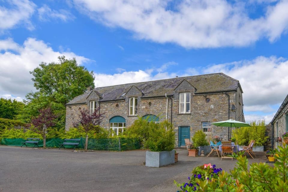 Property building, Parking