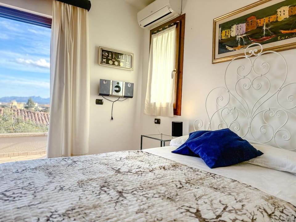 Casa Sterlizia [Olbia] Apartment in Olbia