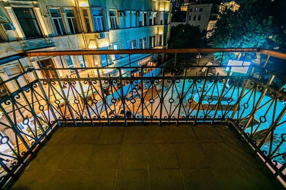 Night, Balcony/Terrace