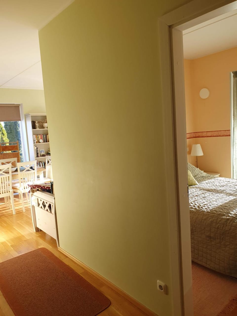 Photo of the whole room