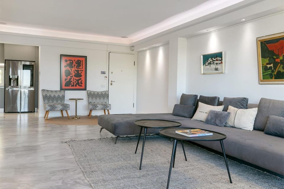 South Blue Luxury Apartment in Vouliagmeni Apartment in Vouliagmeni