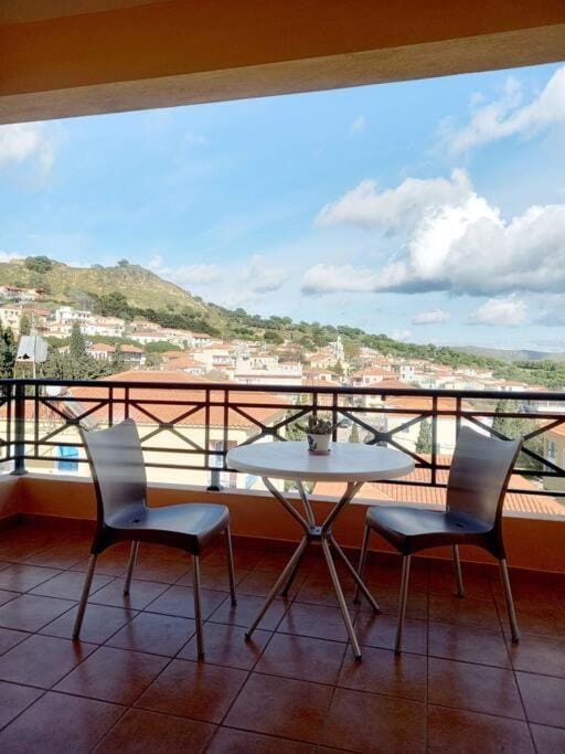 Patio, Day, Natural landscape, View (from property/room), Balcony/Terrace, Mountain view, Sea view