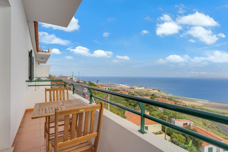 Natural landscape, View (from property/room), Balcony/Terrace, Sea view