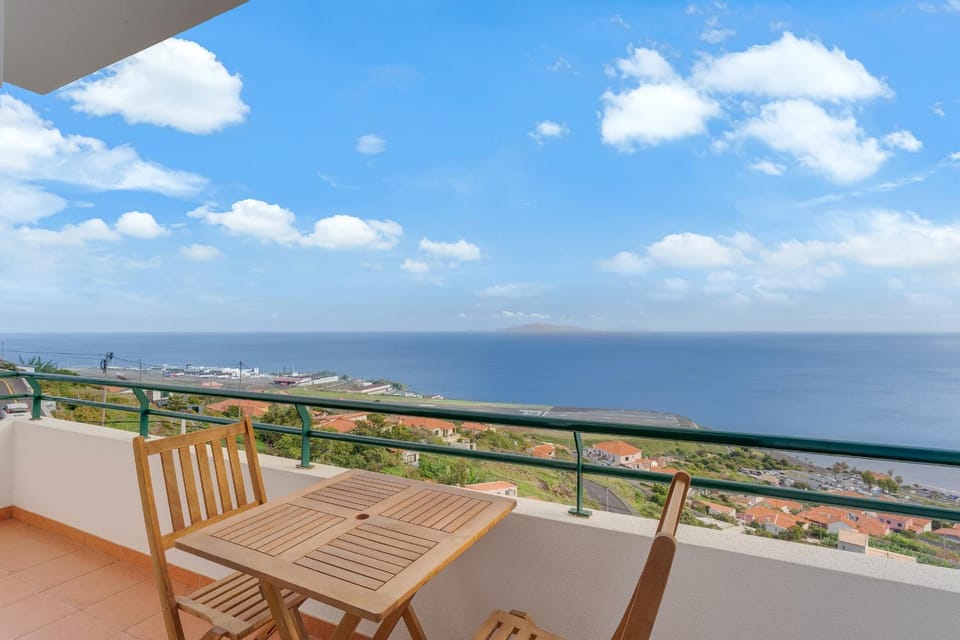 Natural landscape, View (from property/room), Balcony/Terrace, Sea view